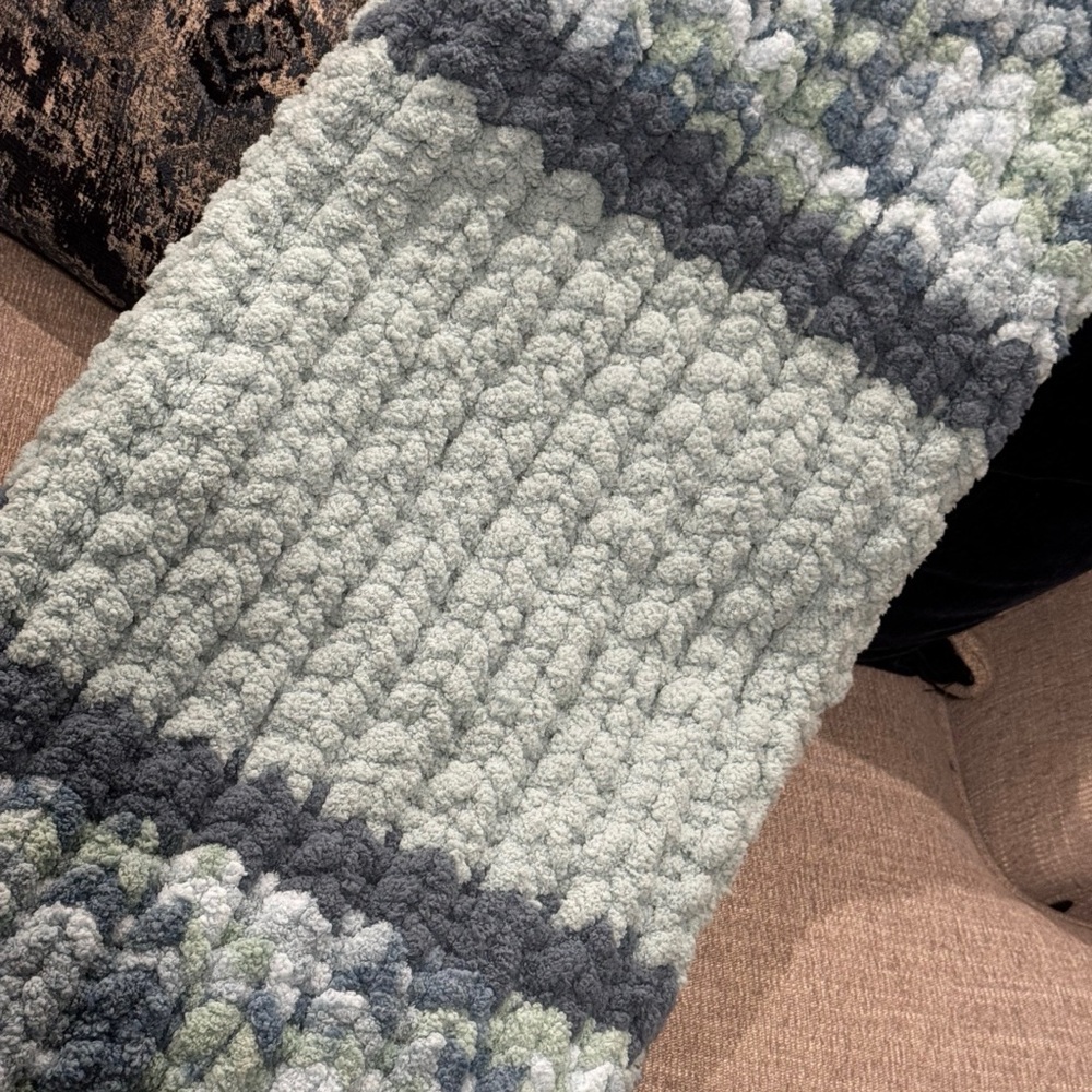 Chunky Crochet Throw Blanket in Mint and Charcoal